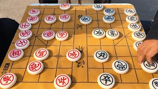 黑棋大爷残局小兵太疯狂了，双炮用的更是出神入化，进攻的真精彩