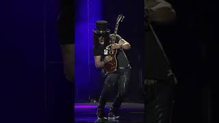 Guns N' Roses - November Rain - Slash Guitar Solo 2 (LIVE)