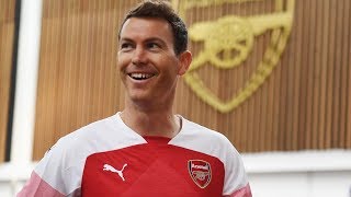 Welcome to Arsenal, Stephan Lichtsteiner!