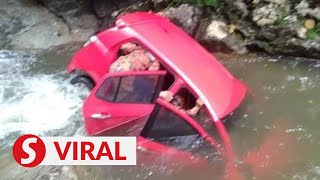 Car driven off into river in Tapah