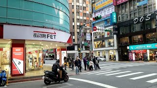 Zhongxiao Road in Taipei 忠孝路