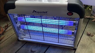 Unbox/Demo/Review Of The Aspectek Upgraded 20W Electronic Bug Zapper, Insect Killer!