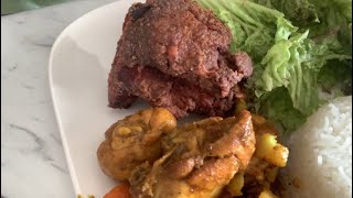 Spicy Curry Chicken & Fried Chicken Feast Thick Gravy with Carrot & Irish Potato | Lettuce Side Dish