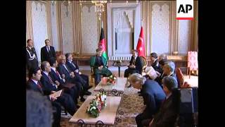 Turkish President Gul meets Afghan President Karzai