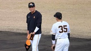 【質問攻め】門脇誠、名手・坂本勇人からハンドリングなどの守備の極意を学ぶ【宮崎春季キャンプ】【巨人】2023.2.2