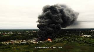 Pożar hali w Konstancinie Jeziornej sfilmowany z drona