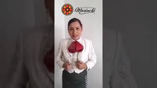 Liliana Rosales Vihuelista del Mariachi Femenil Nuevo Tecalitlan