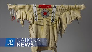 Siksika Nation delegates go to England to retrieve sacred regalia | APTN News