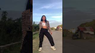 VIVIZ - 'Shhh!' (MIRRORED DANCE COVER) @viviz.official #viviz #shhhchallenge #shorts #public