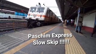 02926 ASR BDTS Paschim Express 23 coaches very slow skip !!!! 😒😒😒😒