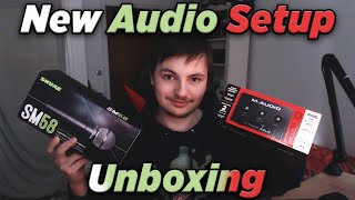 Shure SM58 and M-Audio M-Track Solo | Unboxing