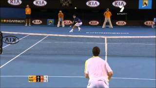 Federer "absurd defense" and insane backhand flick (HD).