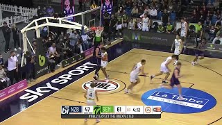 Colton Iverson Posts 10 points & 12 rebounds vs. South East Melbourne Phoenix