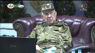 le Général d'Armée Saïd CHANEGRIHA supervise l’exécution d’un exercice avec munitions réelles