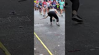 Rat Chases Woman at NYC Marathon || ViralHog