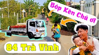 Út Bảo | Chuyến Đi Trà Vinh Gặp Các Idol Nhí Săn Kèn Xe Tải Siêu Vui!