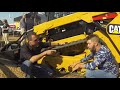 caterpillar skid loader vs bobcat skid steer at the gie expo