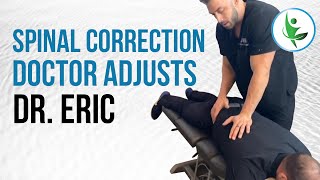 Spinal Correction Doctor Adjusts Dr. Smith | Dr. Eric Smith Miami, Florida