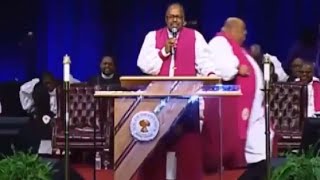 The Late Bishop Sedgwick Daniels Running in the Pulpit Praise Break (COGIC Throwback Video)