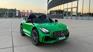 Dětské elektrické autíčko Mercedes AMG GT R