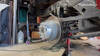 Don’t run wheel adapters or spacers on your jeep, car, truck to change the bolt pattern. Bad idea!!!