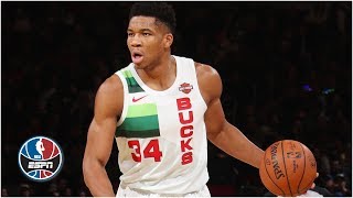 Giannis Antetokounmpo's double-double propels Bucks past Knicks on Christmas Day | NBA Highlights