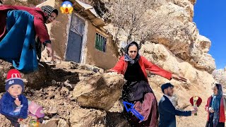 Rural women and yard construction: everyday life in the mountains🤱🧱❄️🥶👩‍❤️‍👩