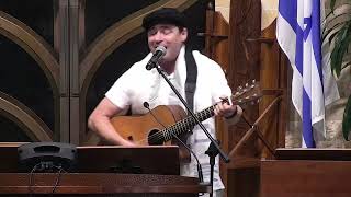 Sabeinu (Folk) sung by Noah Solomon Chase