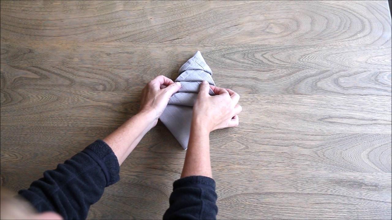 Christmas Tree Napkin Fold Tutorial Youtube