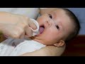 ଶିଶୁର ଜିଭ କେମିତି ସଫା କରିବେ how to clean baby s tongue