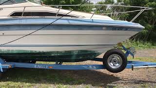 Lot 1126 - 1988 SEA RAY 23' Boat