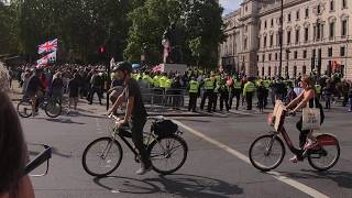 PRO BREXIT SUPPORTERS  CLASHED WITH POLICE -7th Sep -2019 at Parliment squire ,London .( part 1)