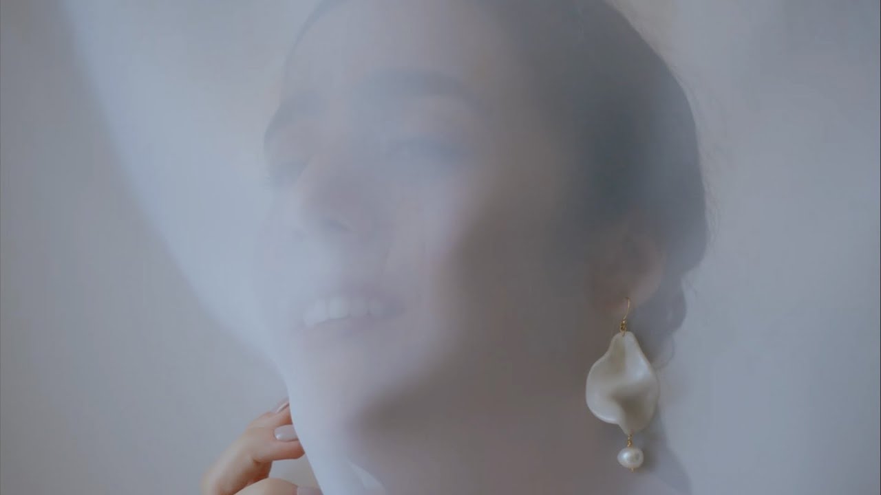 Valeria Castro La Corriente Videoclip Oficial Youtube Music