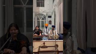 Doing kirtan at Gurudwara \