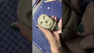 Skull made out of Clay #clayartideas #töpfern #clayart #clay #pottery #skull