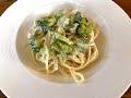 Lekkere broccoli kaassaus met spaghetti koken