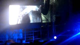 Metallica - Intro + The Struggle Within @ live Udine