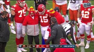 Patrick Mahomes DIZZY After Big Hit (OUT FOR GAME w/ Concussion)