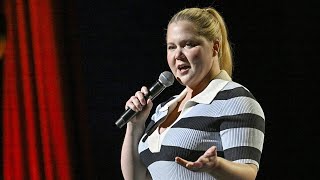 Insane Amy Schumer S Bikini Posts Spark Concern From Friends
