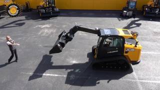 JCB's Teleskid at Conexpo 2017