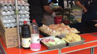 Japanese street food tepppanyaki okonomiyaki 【屋台 グルメ】広島風お好み焼き 【お祭り】