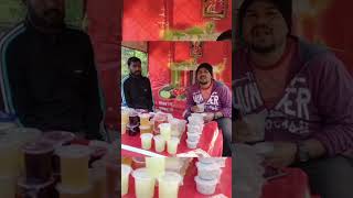 Freestyle rapping at juice shop