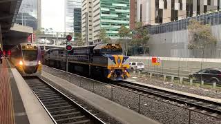 RailFirst VL357 \u0026 VL356 Passes Through Southern Cross Station from Maryvale to North Dynon