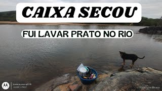 MINHA CAIXA DE ÁGUA SECOU , FUI LAVAR PRATOS NO RIO  MUITA ÁGUA GRAÇAS A DEUS .#rio #pratos #roça