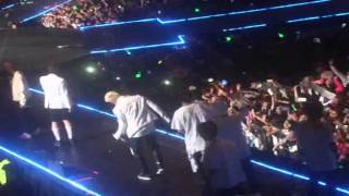 141030 Music Bank in Mexico Goodbye Encore