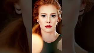 Elçin 🧡🐝🦋✨❤️ #elçinsangu #defne #defnetopal #kiralıkaşk #elcinsangu #defneinblack🖤 #redheadgirl