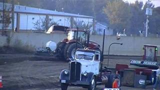 1951 Kenworth Big Iron Classic Pull 2011