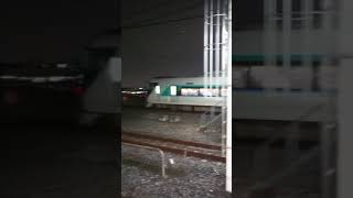 リバティ新越谷駅通過