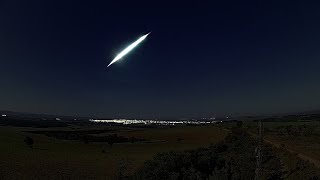 Grande Meteoro Ilumina a Noite em Minas Gerais