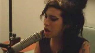 Amy Winehouse - Valerie (Acoustic, Live, Best Quality)